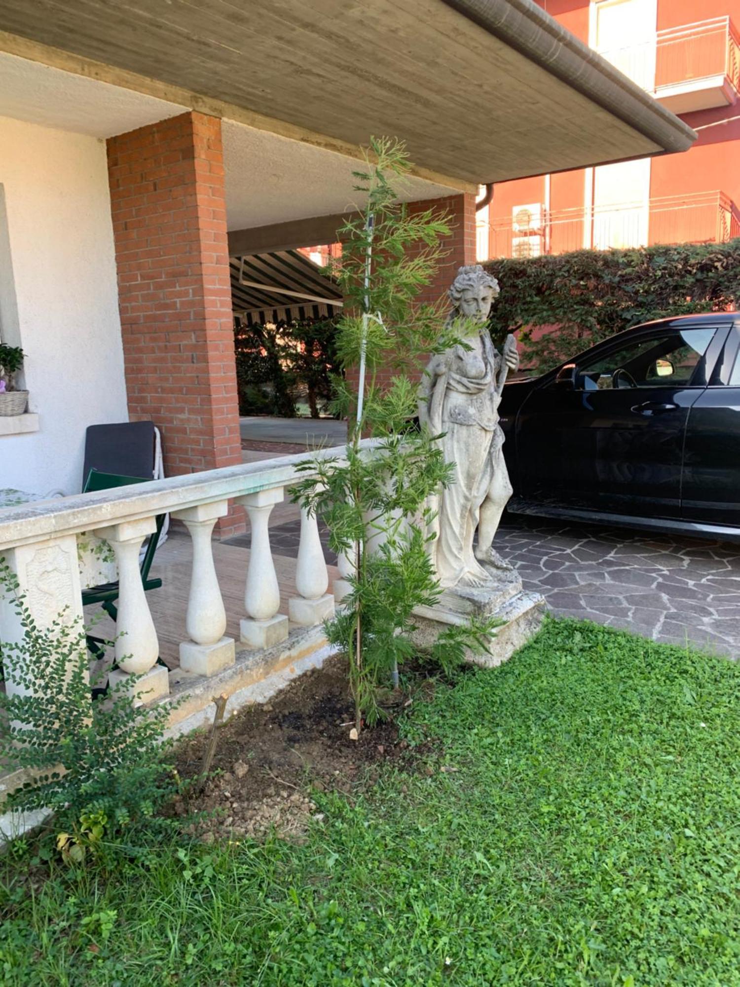 Вілла A Casa Di Lu Торрі-ді-Куартезоло Екстер'єр фото
